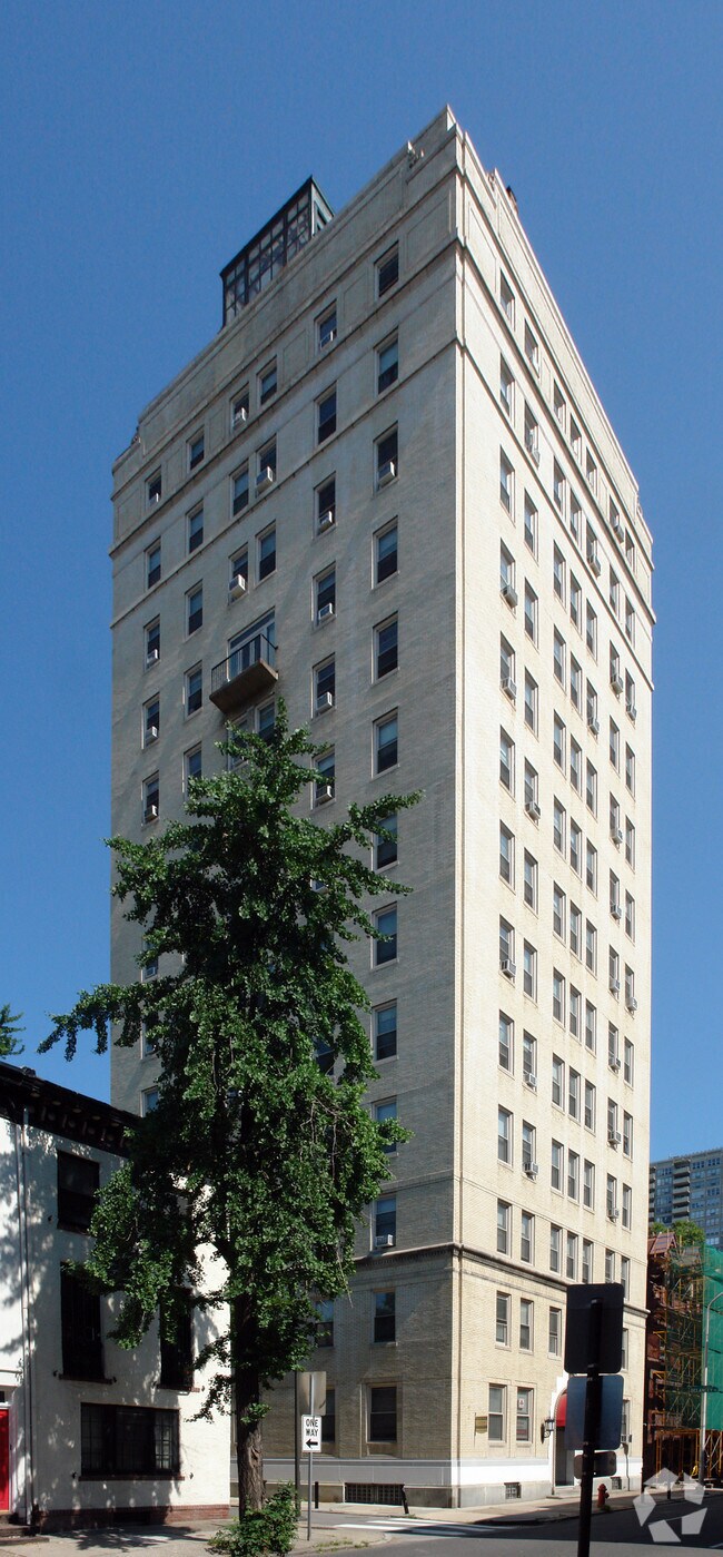 Delancey Place Apartments Philadelphia, PA