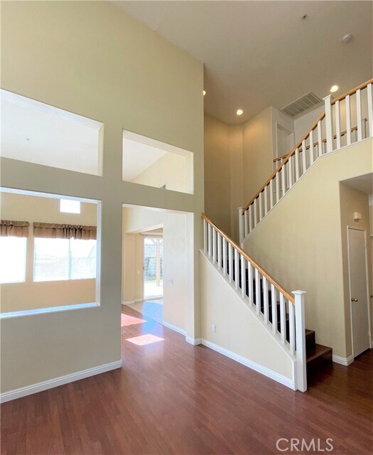 Foto del edificio - 14877 Herschel Ave