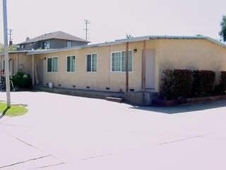 Building Photo - 250-262 Carmel Ave
