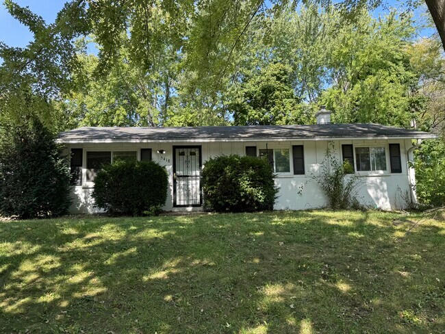 Foto del edificio - 5418 Starker Ave