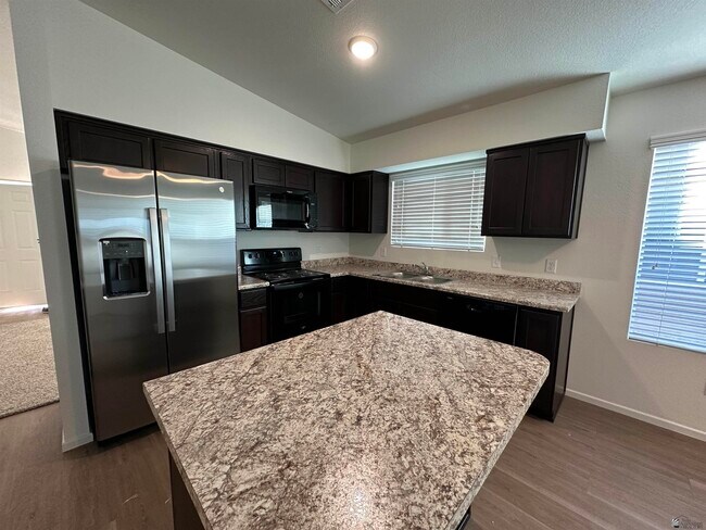 Foto del edificio - 4612 S Desert Willow Wy