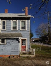 Building Photo - 2 3rd St