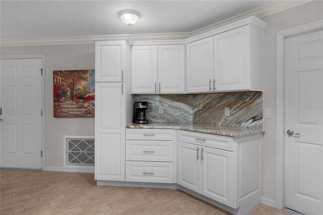 Building Photo - 1536 Barnwell Pl