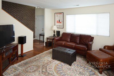 Building Photo - 146 Harvest Dr