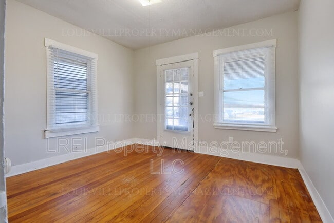 Building Photo - 2217 S 7th St