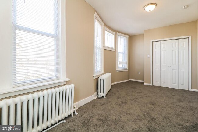 Foto del edificio - 5416 Thomas Ave
