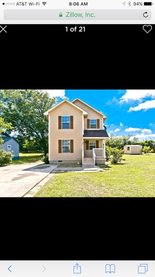 Building Photo - 404 S Texas Dr