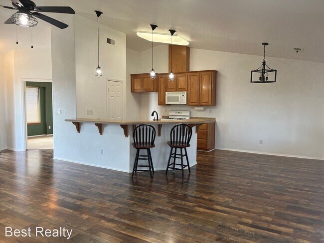 Foto del edificio - 3 br, 2 bath House - 21431 Santa Barbara