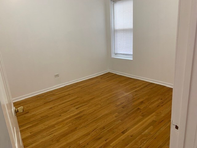 Foto del edificio - 5904 S Indiana Ave