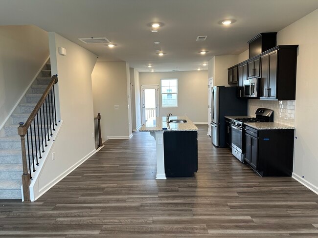 Foto del edificio - 2517 Kasota Ln