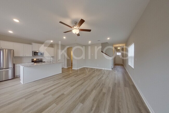 Foto del edificio - 933 Silent Barge Cv