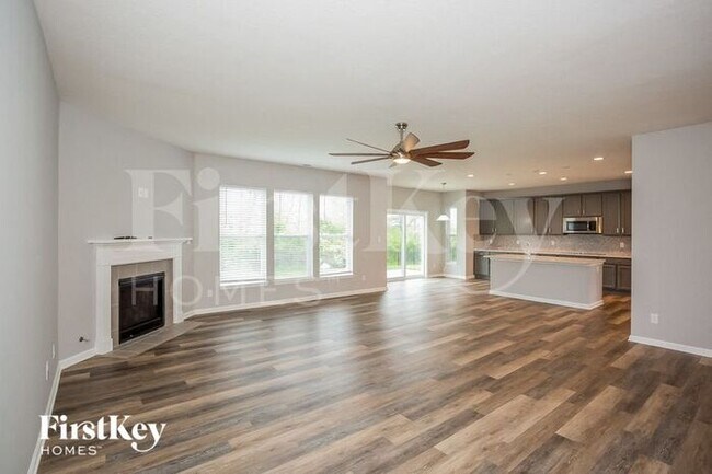Foto del edificio - 4434 Hayward Way