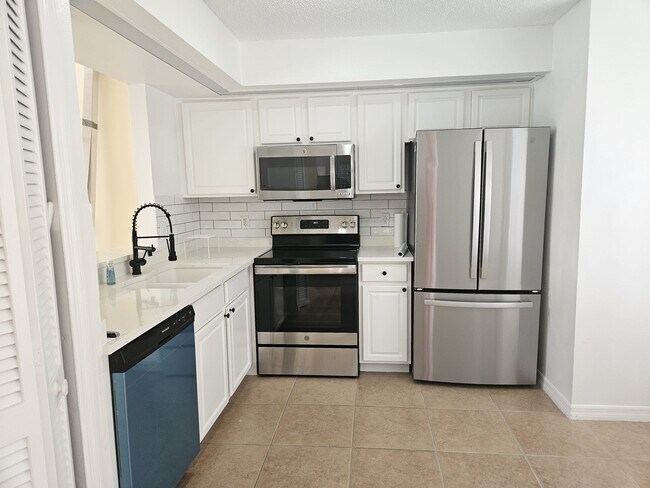 Building Photo - 1212 Caribbean Cove Ct