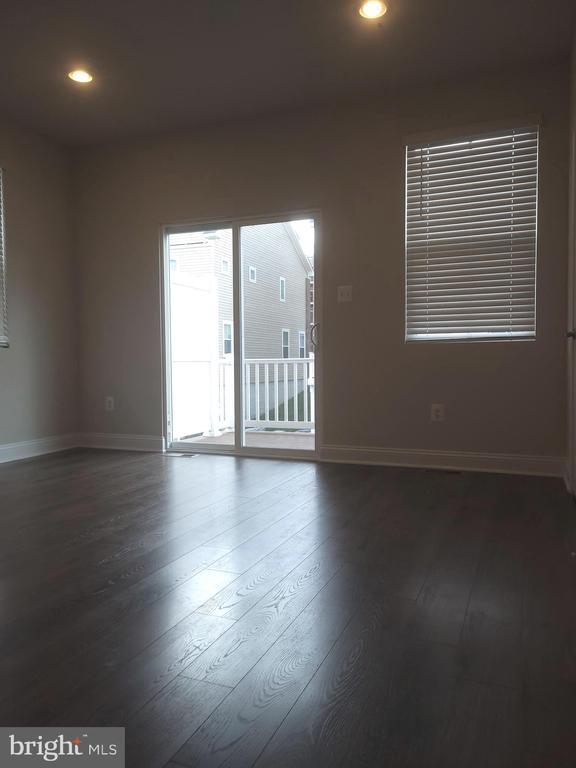 Foto del edificio - 7111 Tyndale Way