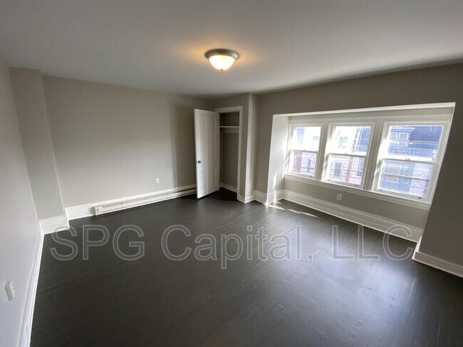 Foto del edificio - 164 S Pine St