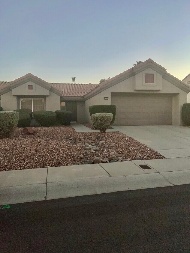 Primary Photo - 8609 Linderwood Dr