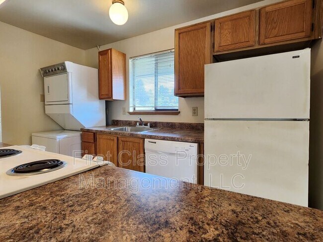 Foto del edificio - 4824 SW Murray Blvd
