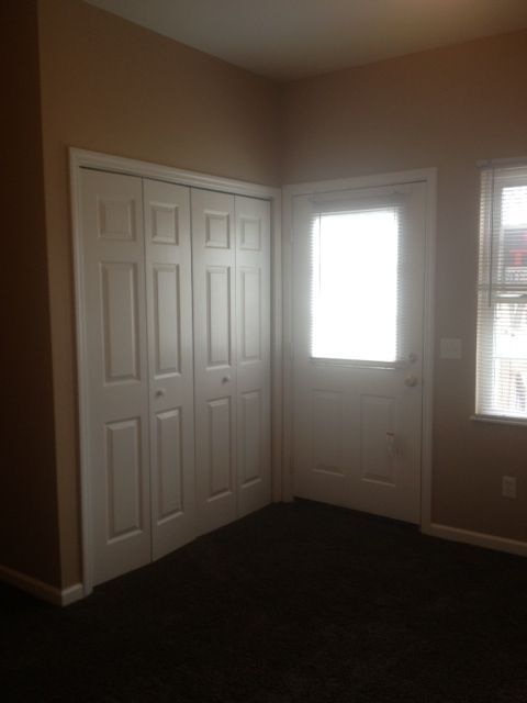 Building Photo - 4 br, 2 bath House - 49 N Midland Dr 49 N ...