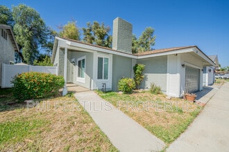 Building Photo - 5986 Sky Meadow St