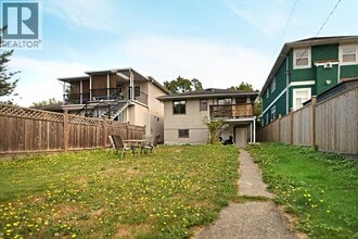 Building Photo - 3445 Nanaimo St