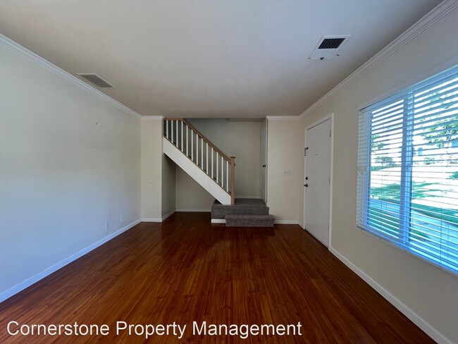 Foto del edificio - 2 br, 1.5 bath House - 1802 Schweppes Ct