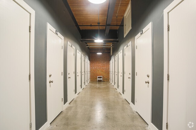 Storage Lockers - South Bank