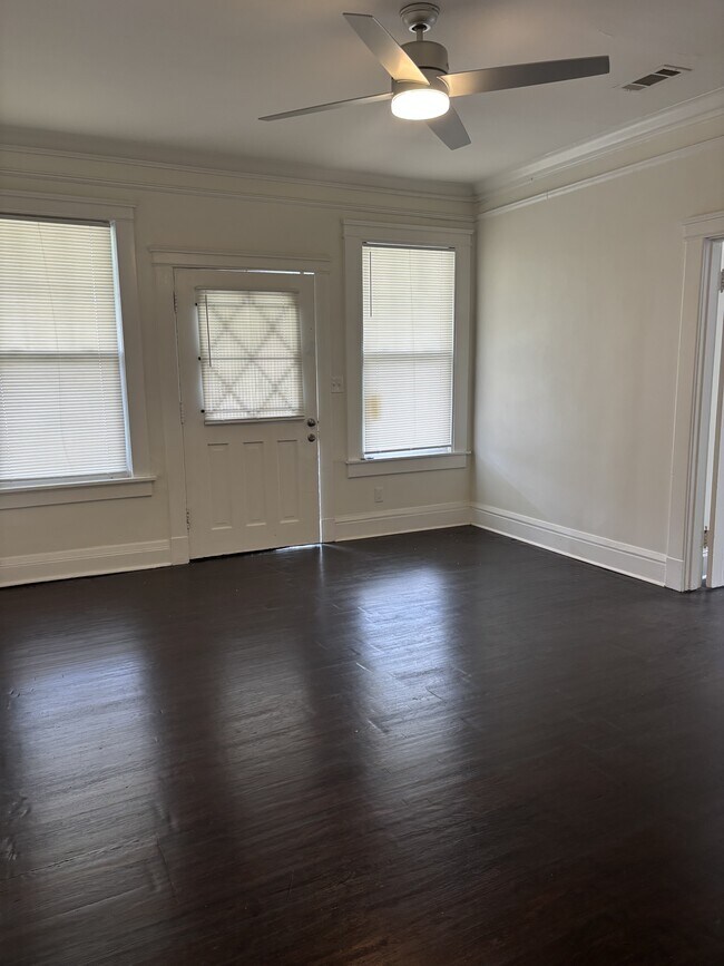 Building Photo - 1708 Glenview Ave