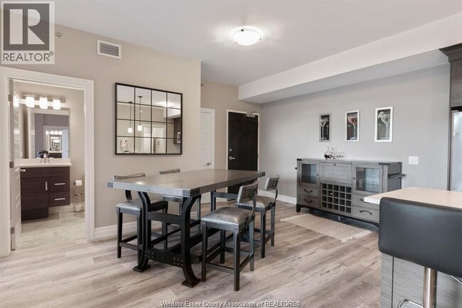 Building Photo - 5850 Newman Blvd