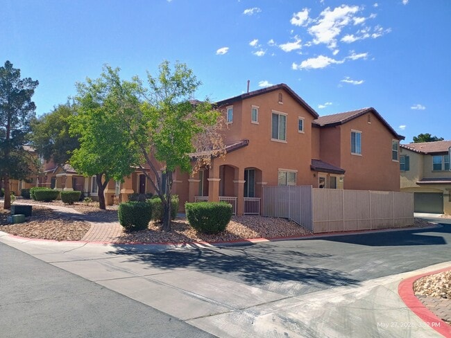 Building Photo - 4432 Mount Penteli Ave