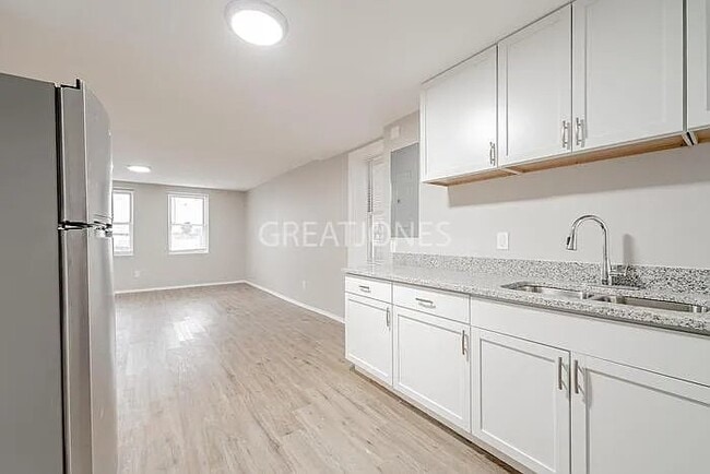 Building Photo - 3416 Gasconade St