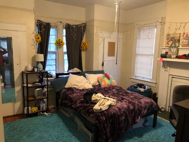 Foto del edificio - 2706 Calhoun St