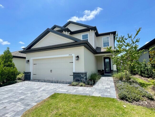 Building Photo - 7954 Delwin Ln