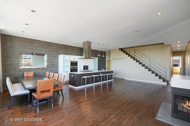Foto del edificio - 1750 N Clybourn Ave