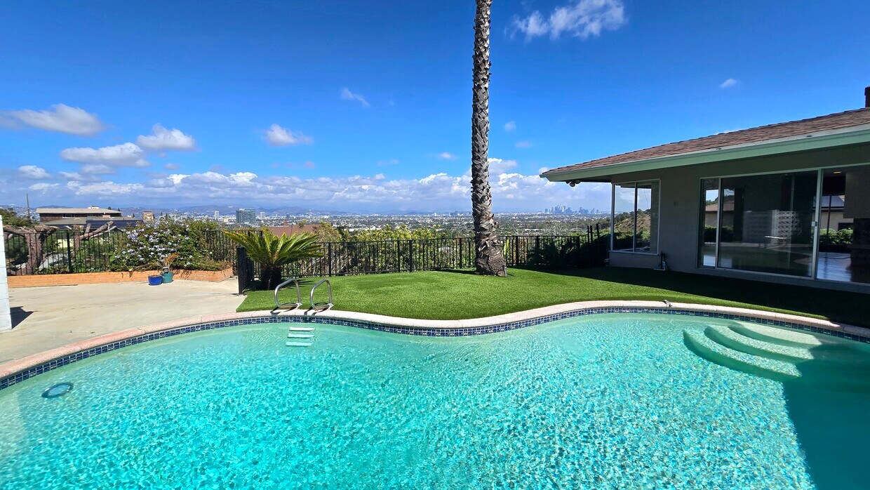 Foto principal - 3903 Carol Court