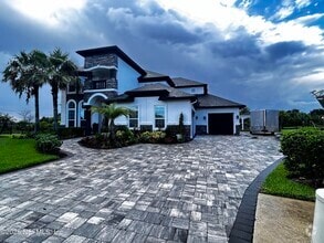 Building Photo - 4763 Yacht Ct