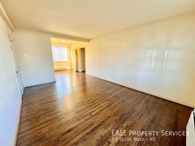 Building Photo - 1 E Glebe Rd