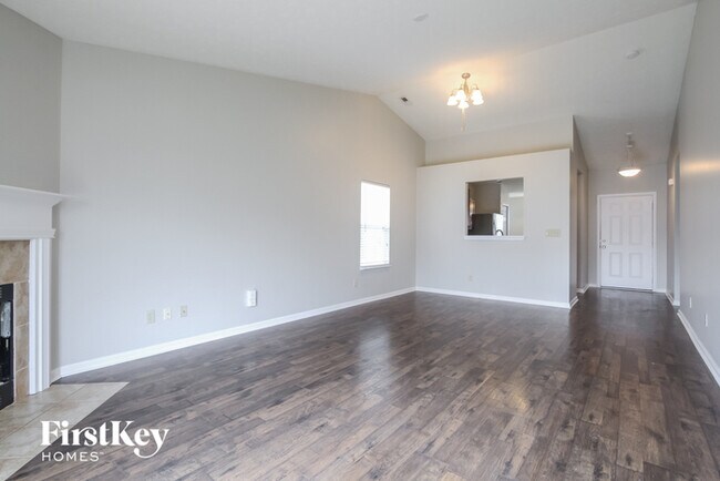 Building Photo - 1470 Bluestem Dr