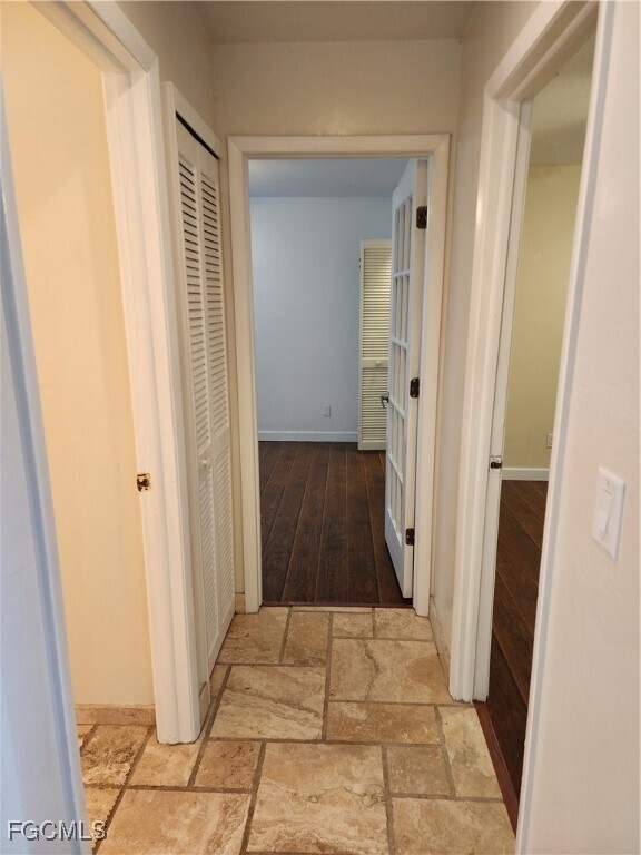 Foto del edificio - 612 SW 8th Ct