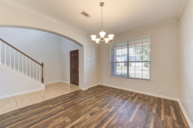 Foto del edificio - 24615 Lakecrest Bend Dr