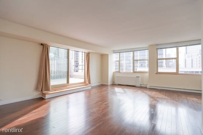 Building Photo - 30 E Cedar St
