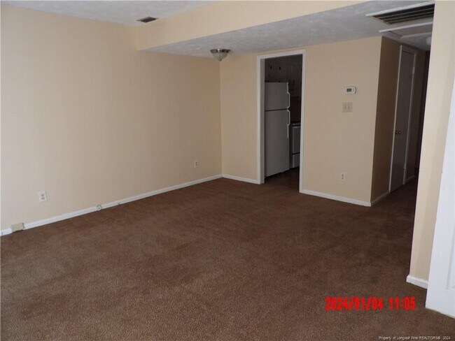Building Photo - 407 Cumbrian Ct