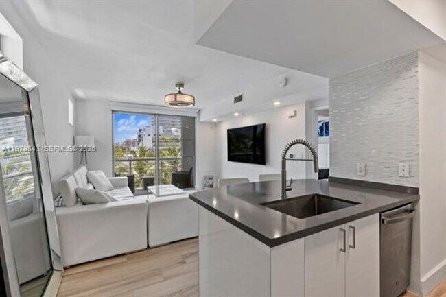 Building Photo - 110 Washington Ave