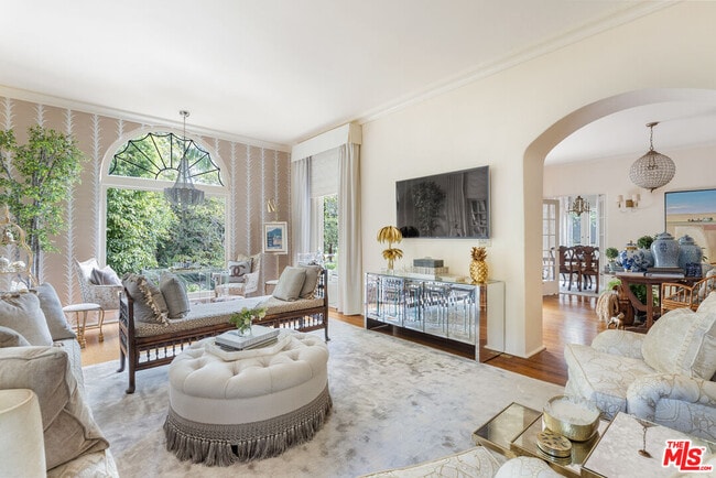 Foto del edificio - 175 W Channel Rd