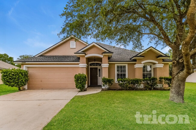 Building Photo - 13730 Fish Eagle Dr W