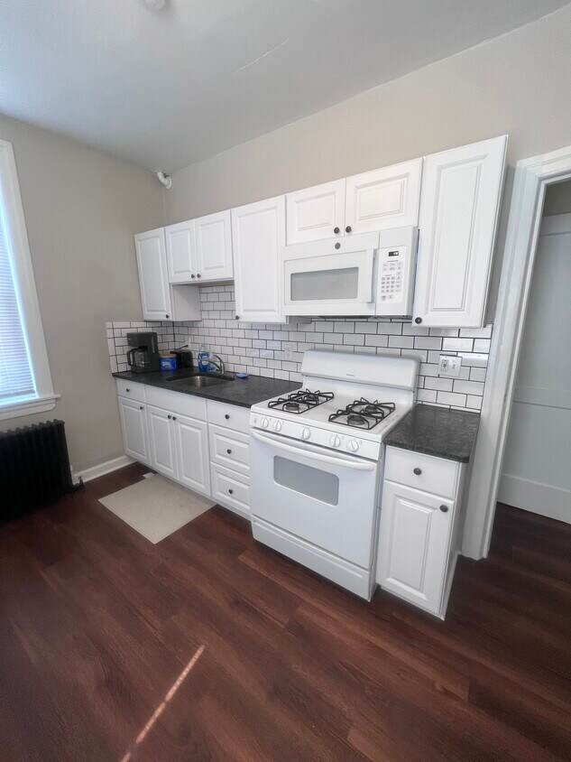 Foto principal - 335 Lucetta St