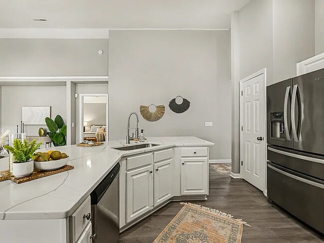 Foto del edificio - 3416 Wellesley Ct