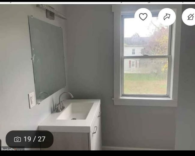 Photo - 119 S Academy St House