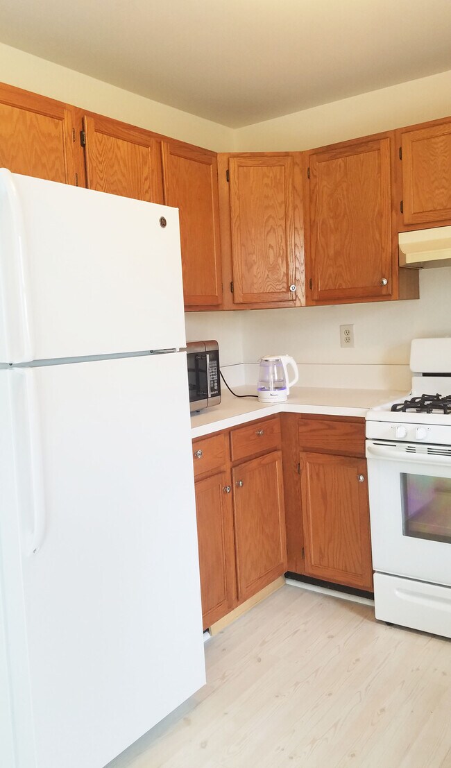 Kitchen - 53 High St