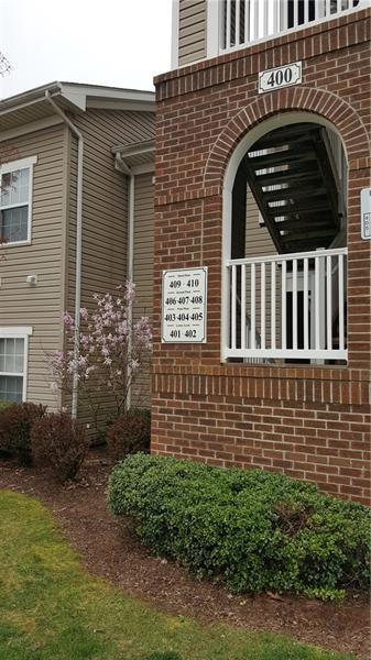 Foto del edificio - 402 Stockton Ridge