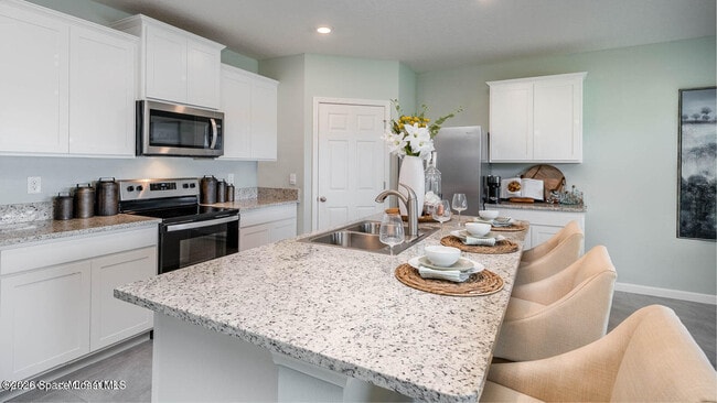 Foto del edificio - 6505 Topaz Dr